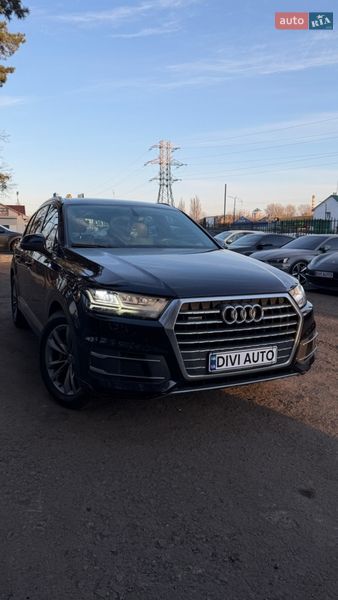 Позашляховик / Кросовер Audi Q7 2016 в Києві