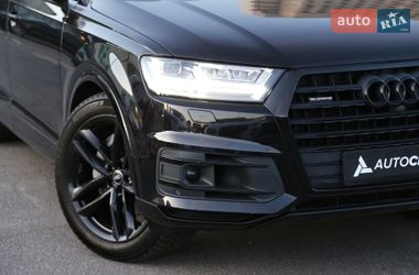 Внедорожник / Кроссовер Audi Q7 2015 в Киеве