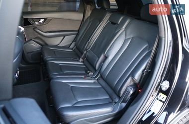 Внедорожник / Кроссовер Audi Q7 2015 в Киеве