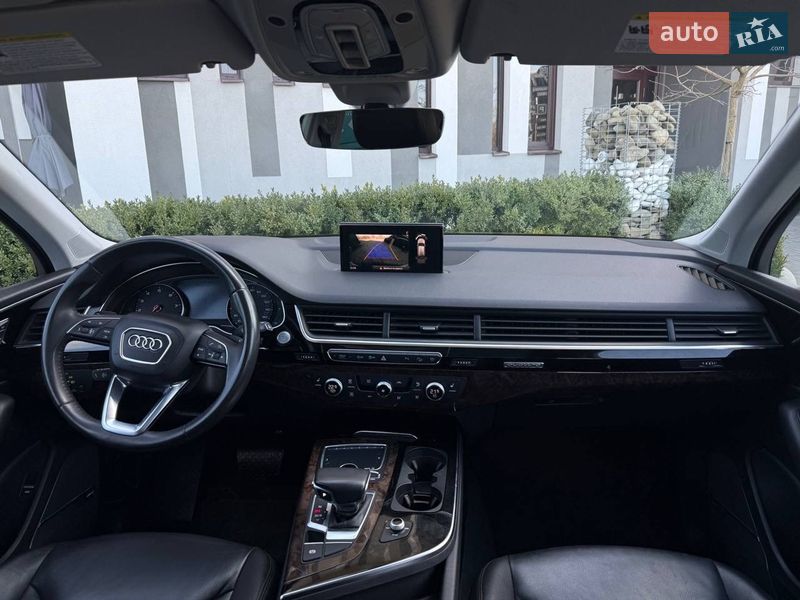 Позашляховик / Кросовер Audi Q7 2018 в Стрию
