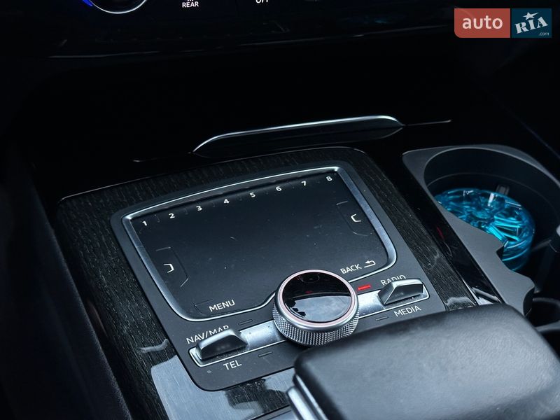 Позашляховик / Кросовер Audi Q7 2019 в Львові