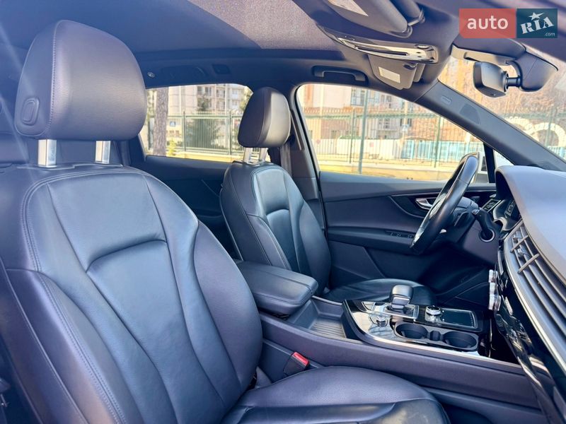 Внедорожник / Кроссовер Audi Q7 2018 в Харькове