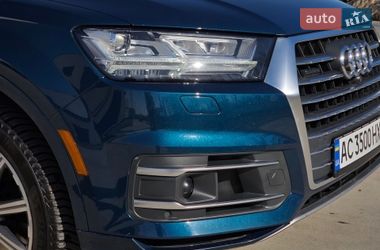 Позашляховик / Кросовер Audi Q7 2018 в Луцьку