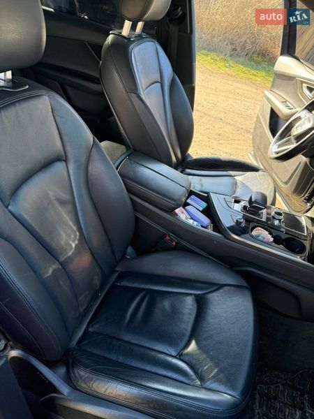 Позашляховик / Кросовер Audi Q7 2016 в Одесі