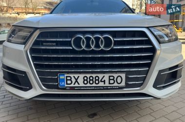 Внедорожник / Кроссовер Audi Q7 2015 в Хмельницком