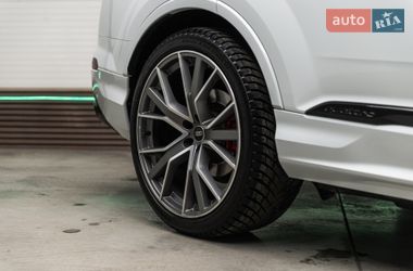 Позашляховик / Кросовер Audi Q7 2021 в Мукачевому