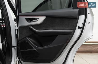 Позашляховик / Кросовер Audi Q7 2021 в Мукачевому