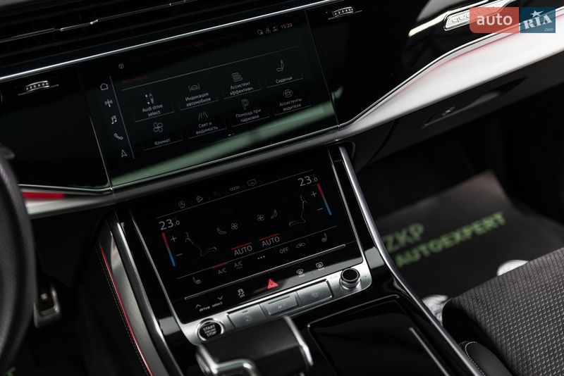Позашляховик / Кросовер Audi Q7 2021 в Мукачевому