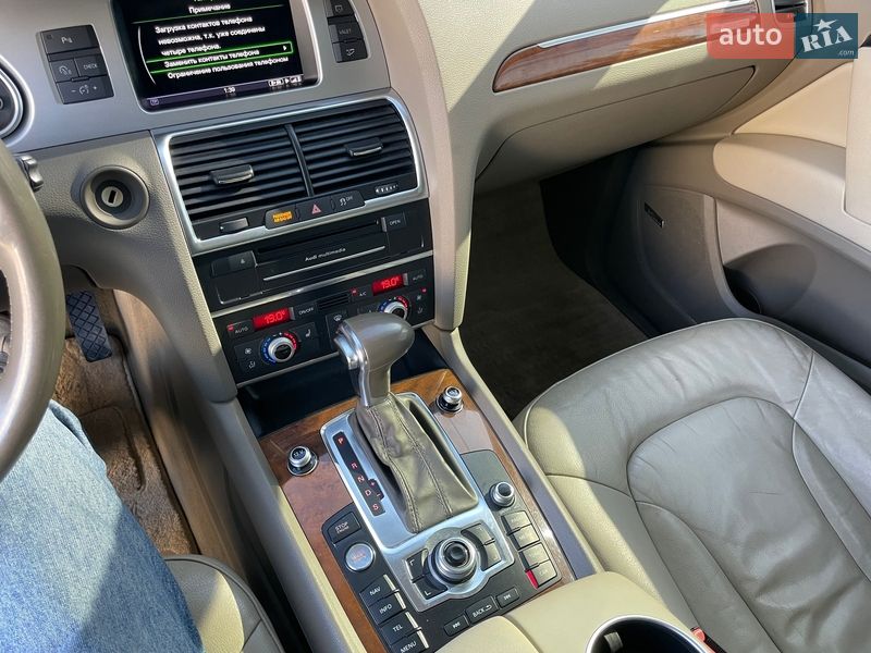 Позашляховик / Кросовер Audi Q7 2013 в Львові