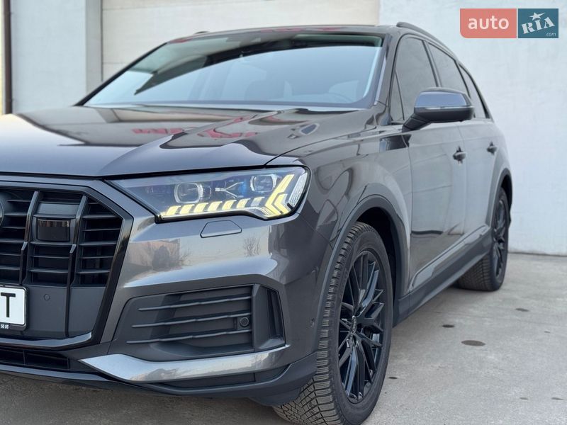 Внедорожник / Кроссовер Audi Q7 2023 в Сарнах фото 20 Внедорожник / Кроссовер Audi Q7 2023 в Сарнах
