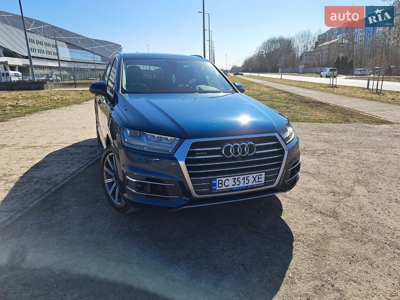Внедорожник / Кроссовер Audi Q7 2019 в Львове