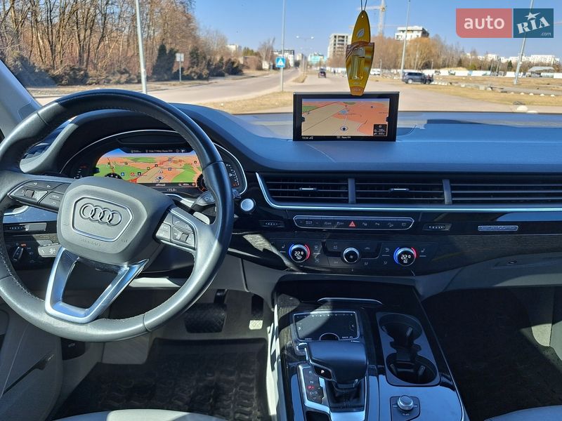 Внедорожник / Кроссовер Audi Q7 2019 в Львове