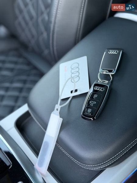 Позашляховик / Кросовер Audi Q7 2021 в Києві