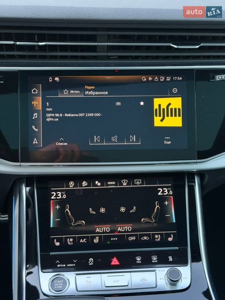 Позашляховик / Кросовер Audi Q7 2021 в Києві