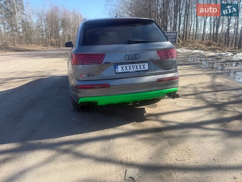 Внедорожник / Кроссовер Audi Q7 2017 в Житомире