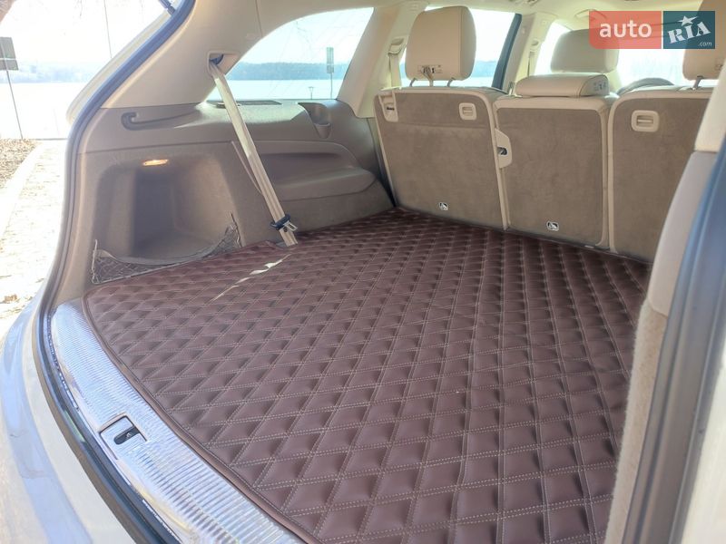 Позашляховик / Кросовер Audi Q7 2013 в Тернополі