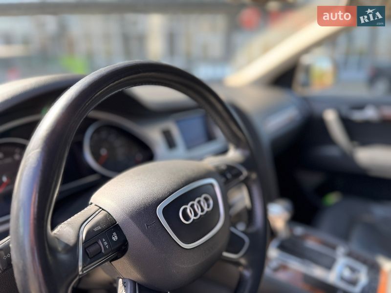Внедорожник / Кроссовер Audi Q7 2012 в Ивано-Франковске