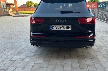 Внедорожник / Кроссовер Audi Q7 2016 в Луцке