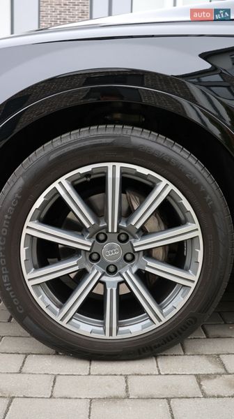 Позашляховик / Кросовер Audi Q7 2019 в Києві