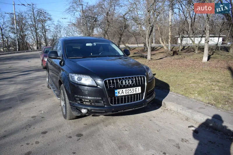 Audi Q7