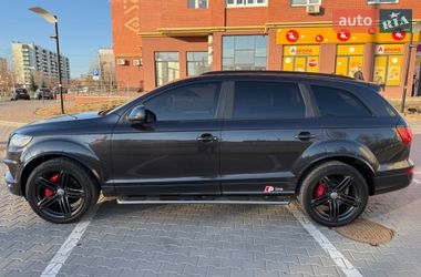 Внедорожник / Кроссовер Audi Q7 2014 в Киеве