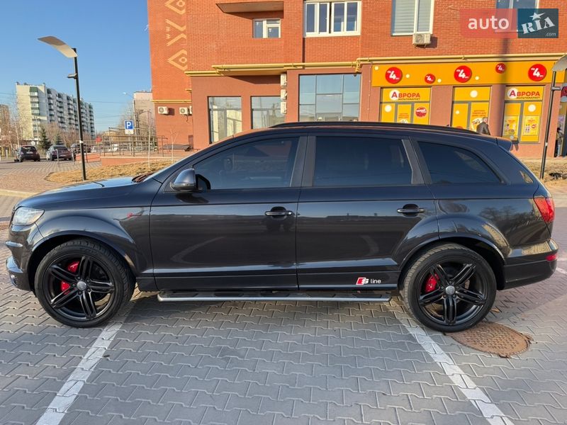 Внедорожник / Кроссовер Audi Q7 2014 в Киеве