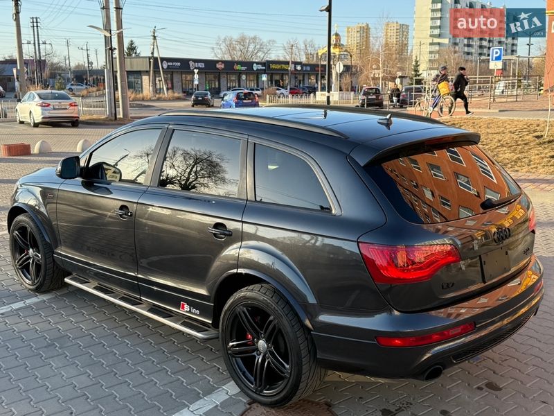 Внедорожник / Кроссовер Audi Q7 2014 в Киеве