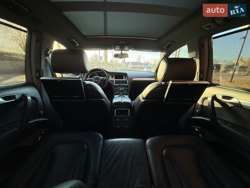 Внедорожник / Кроссовер Audi Q7 2014 в Киеве