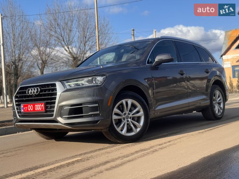 Внедорожник / Кроссовер Audi Q7 2019 в Лубнах