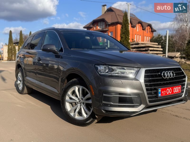 Внедорожник / Кроссовер Audi Q7 2019 в Лубнах