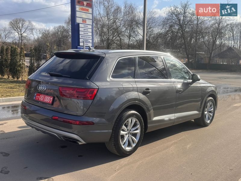 Внедорожник / Кроссовер Audi Q7 2019 в Лубнах