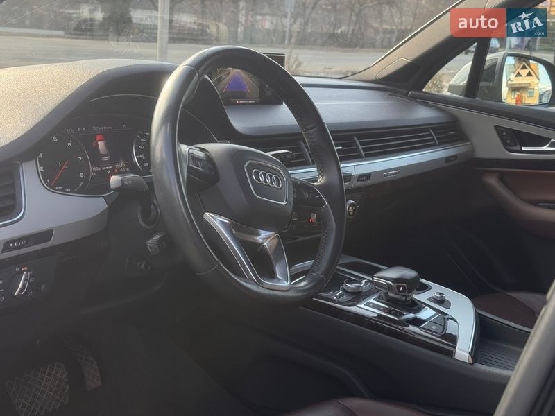 Внедорожник / Кроссовер Audi Q7 2019 в Лубнах