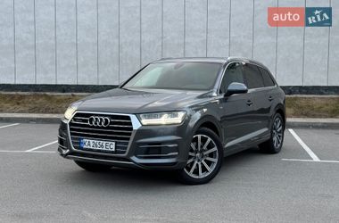 Внедорожник / Кроссовер Audi Q7 2018 в Киеве