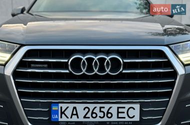 Внедорожник / Кроссовер Audi Q7 2018 в Киеве