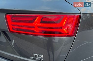 Внедорожник / Кроссовер Audi Q7 2018 в Киеве