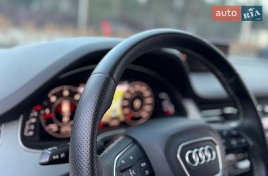 Внедорожник / Кроссовер Audi Q7 2018 в Киеве