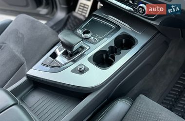Внедорожник / Кроссовер Audi Q7 2018 в Киеве