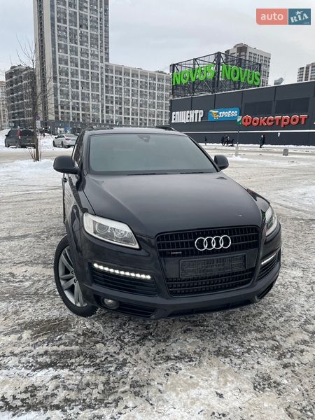 Внедорожник / Кроссовер Audi Q7 2008 в Киеве