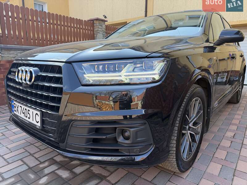 Внедорожник / Кроссовер Audi Q7 2018 в Хмельницком