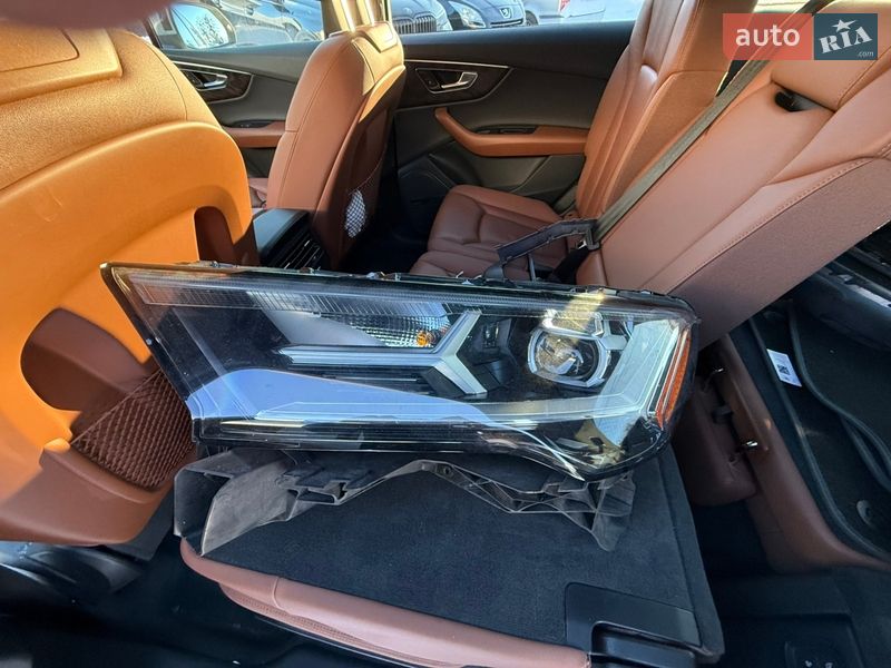 Внедорожник / Кроссовер Audi Q7 2020 в Стрые