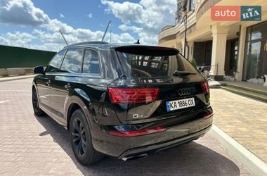 Внедорожник / Кроссовер Audi Q7 2016 в Киеве
