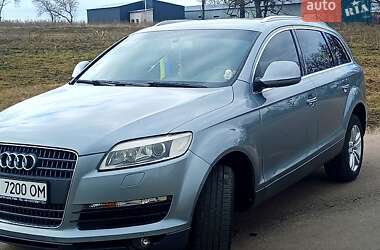 Внедорожник / Кроссовер Audi Q7 2006 в Киеве