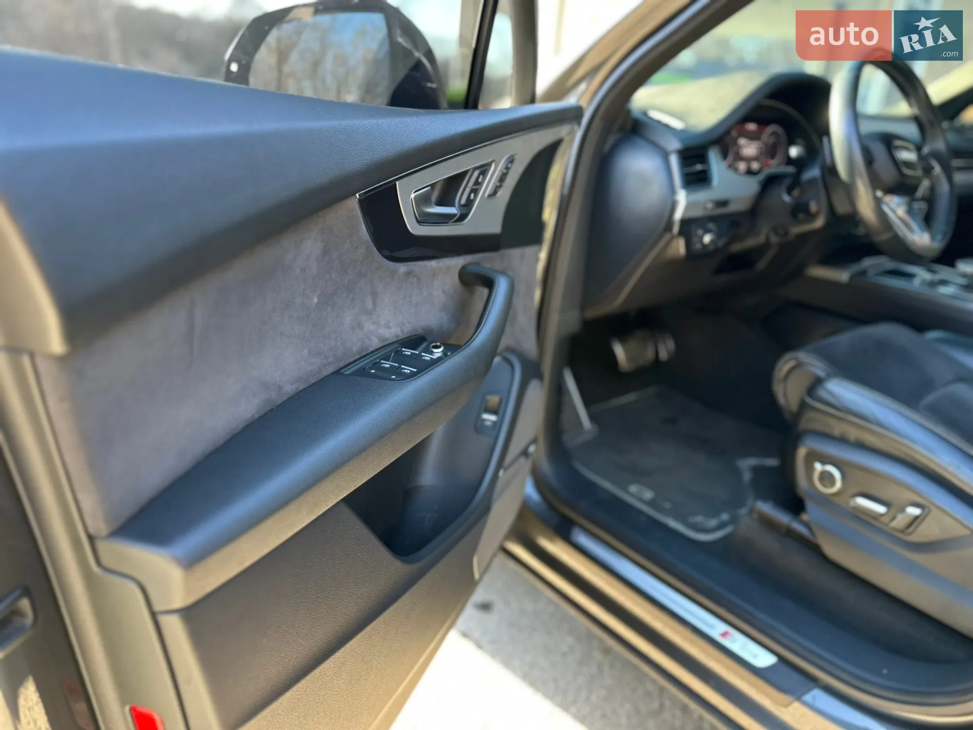 2018 Audi Q7 - мініатюра 14