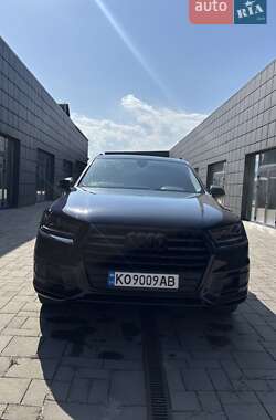 Внедорожник / Кроссовер Audi Q7 2017 в Тячеве