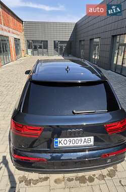 Внедорожник / Кроссовер Audi Q7 2017 в Тячеве