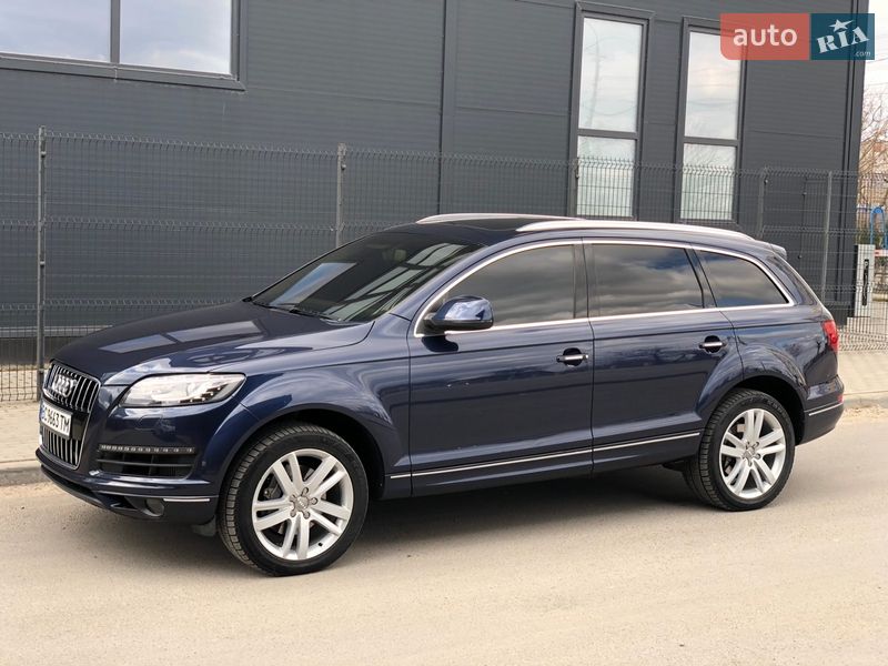 Внедорожник / Кроссовер Audi Q7 2014 в Золочеве