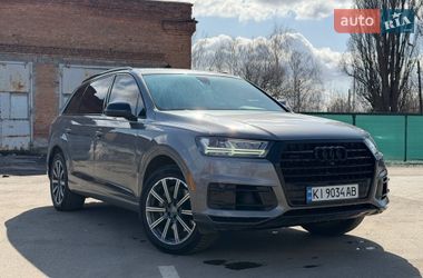 Внедорожник / Кроссовер Audi Q7 2016 в Лубнах