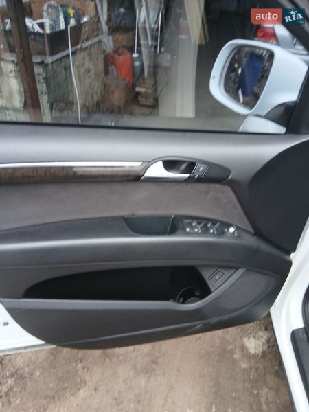 Внедорожник / Кроссовер Audi Q7 2011 в Днепре