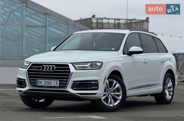 Внедорожник / Кроссовер Audi Q7 2017 в Киеве