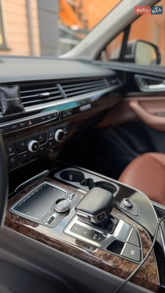 Внедорожник / Кроссовер Audi Q7 2018 в Киеве